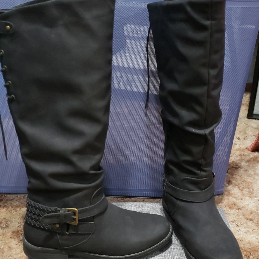 XOXO boots 9.5